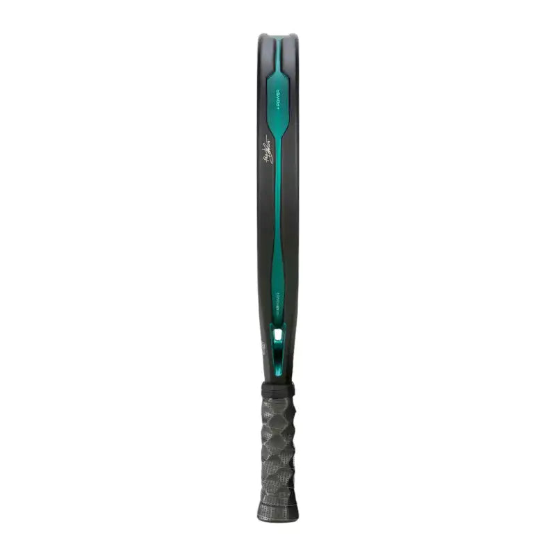 RENT BULLPADEL HACK 04 HYBRID 2025